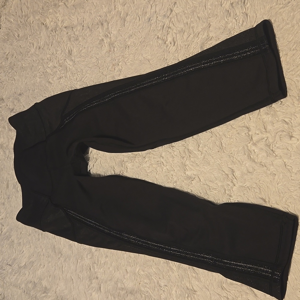 Lululemon Athletic Wunder Under Leggings Size 6 Color Black - Picture 2 of 10